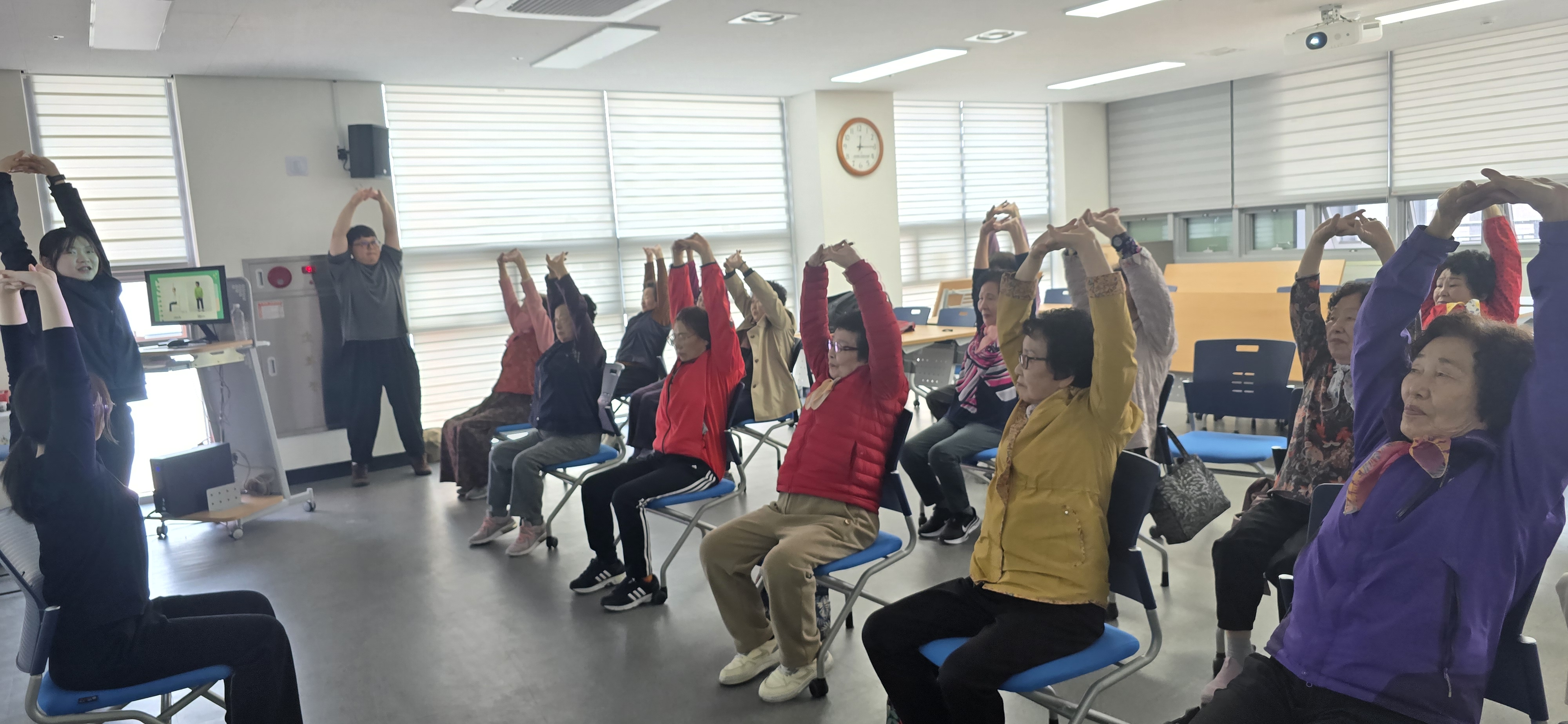 [건강생활지원사업]집에서 혼자 할 수 있는 근감소증 운동법 배우기!...