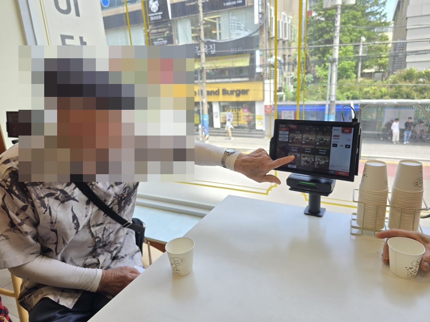 [외부지원] 우양재단과 함께 하는 키오스크 먹거리 지원사업#1